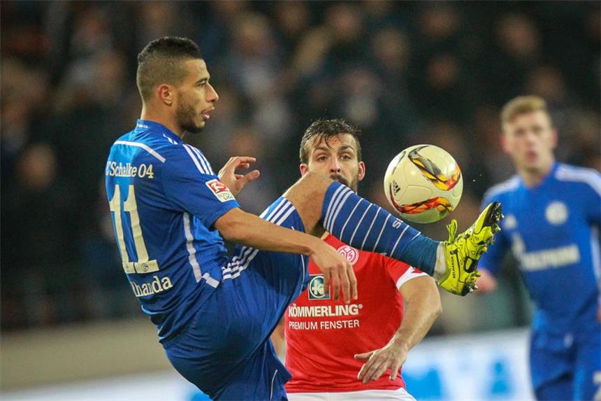 Rückschlag für Schalke - Hängepartie um Heidel Younes Belhanda spielte mit Dynamo Kiew häufig gegen Schachtar.