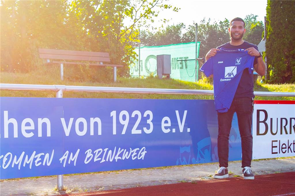 „Die Mannschaft ist viel, viel stärker als ich gedacht hätte“ Younes Messaoud trägt zukünftig das Trikot des TuS Sythen und möchte mit seiner Erfahrung vorangehen.