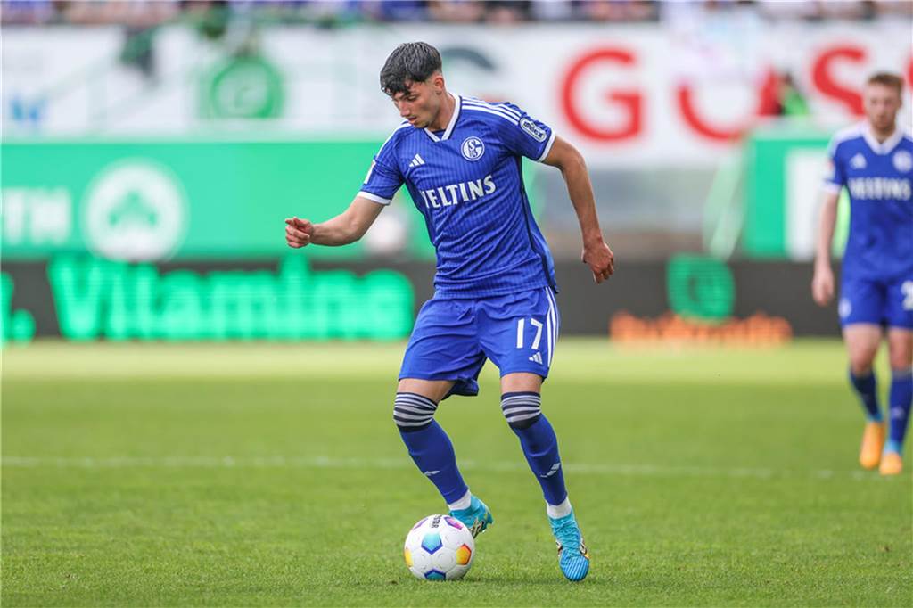 Mohr macht viele Fehler: Die Noten der Schalker Spieler: Yusuf Kabadayi sah die fünfte Gelbe Karte.