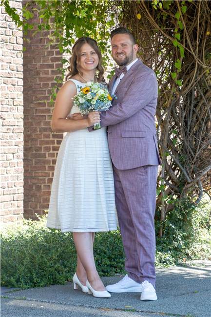 Yvonne und Heiko Tos: Unerwarteter Applaus zum Heiratsantrag Yvonne (geborene Starschinski) und Heiko Tos erhielten unerwarteten Applaus zum Heiratsantrag.