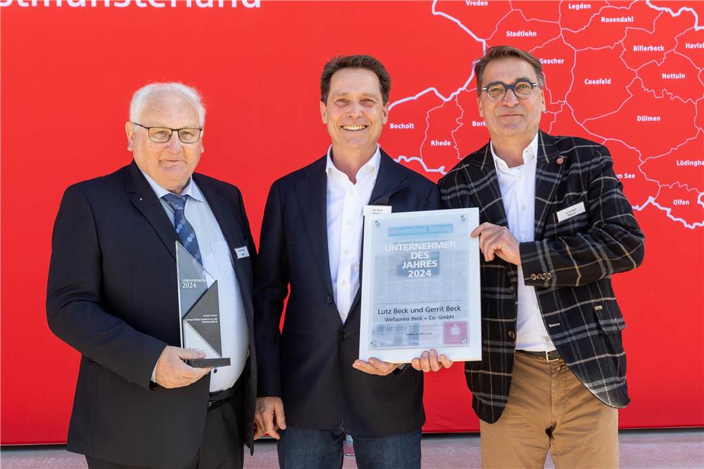 Zahlreiche Gäste nahmen an der Verleihung zum Unternehmer des Jahres 2024 bei Kemper in Vreden teil.