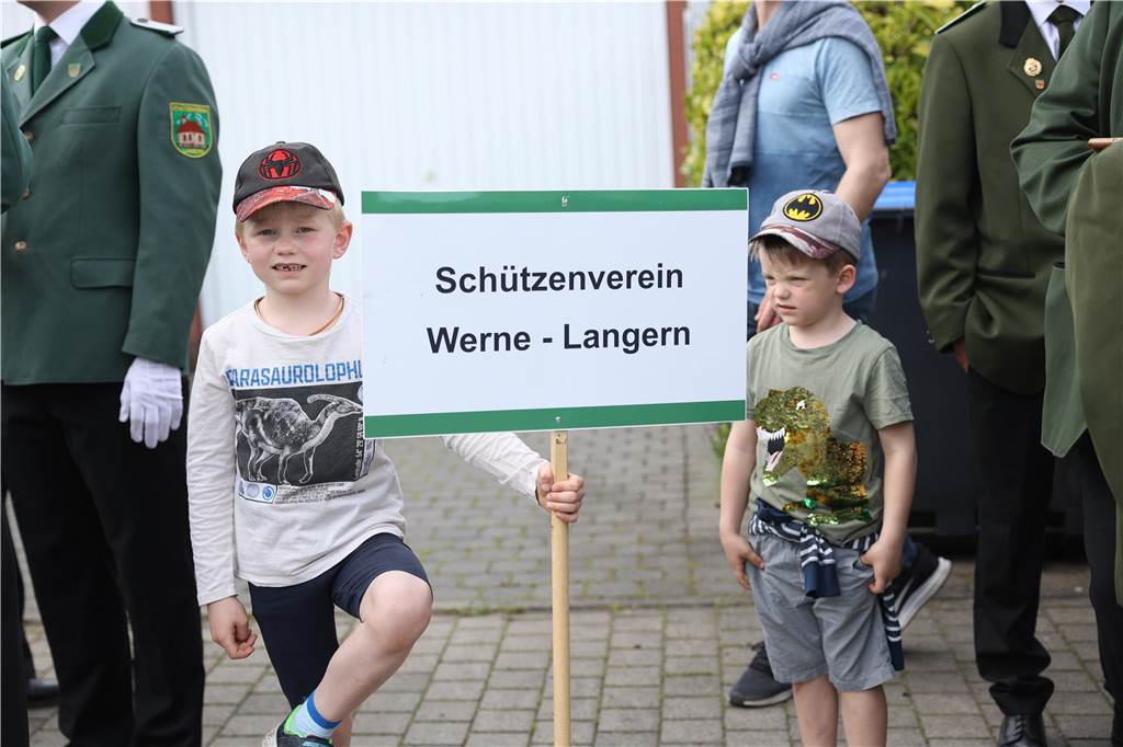 Zahlreiche Schützenverein, Spielmannszüge und Blaskapellen der Region beteiligten sich beim Festumzug des Cappenberger Schützenfestes.