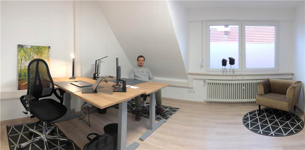 Feiern und arbeiten: Eventplaner Bernd Busert bietet Büros auf Zeit an Zehn Büroarbeitsplätze in unterschiedlichen Zuschnitten bietet Bernd Busert im City-Works an.