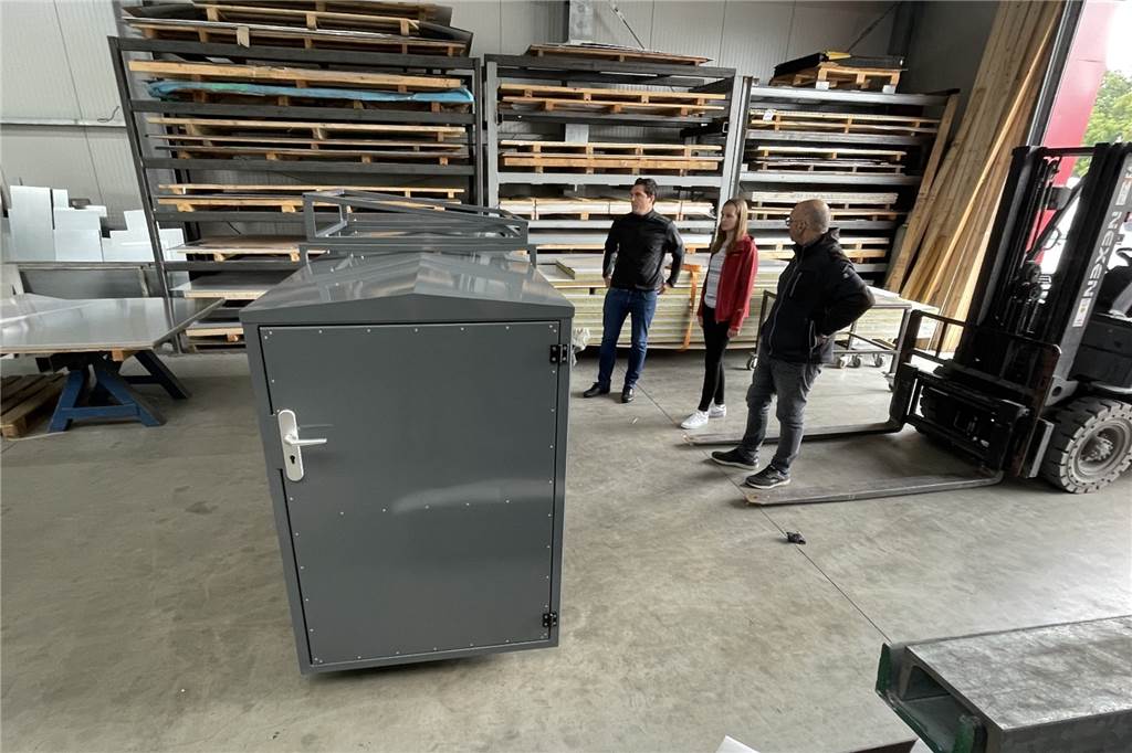 Mobilstationen nehmen Form an – Bald kommen die Fahrradboxen Zehn neue Fahrradboxen werden in den kommenden Wochen am Bahnhof Capelle aufgestellt.