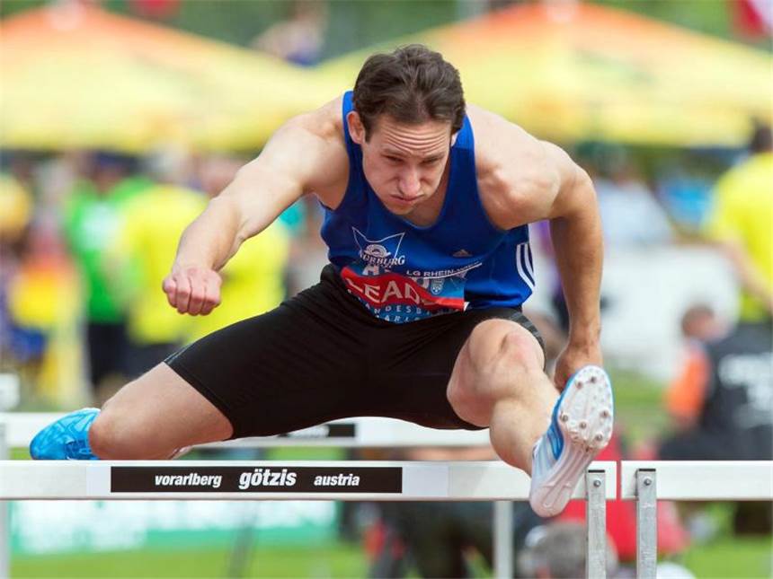 Zehnkämpfer Kazmirek siegt in Götzis - Schrader stark Zehnkämpfer Kai Kazmirek beim Hürdensprint. Foto: Dietmar Stiplovsek