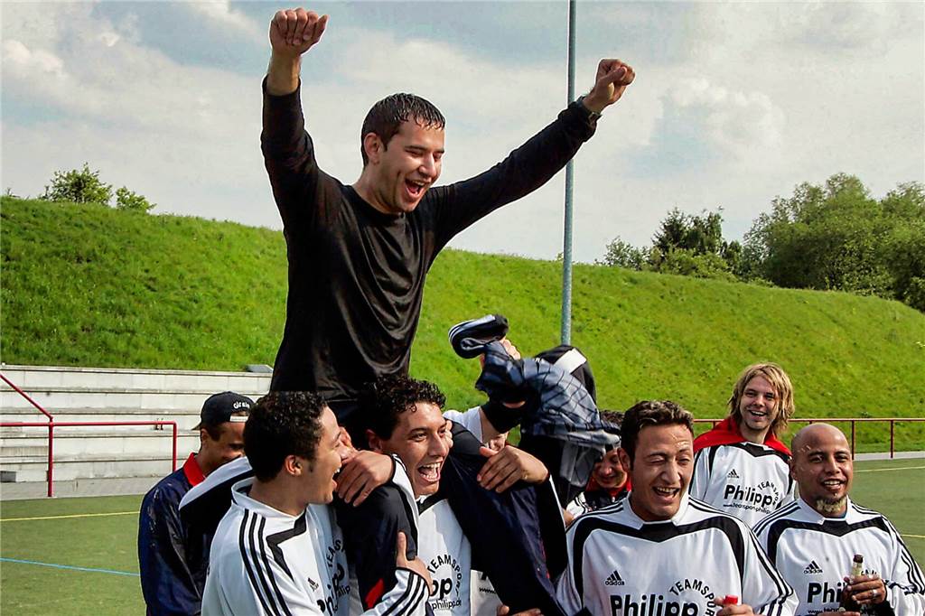 Eintracht Ickern: Alter Bekannter stößt zum Trainerteam, der mit Klub große Erfolge feierte Zeki Terzioglu (oben) war 2005 umjubelter Aufstiegstrainer des SV Yeni Genclik, der den Sprung in die Bezirksliga schaffte.