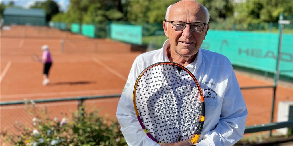 Zeljko Nemarnik ist seit 40 Jahren Tennistrainer beim TC Berghofen.
