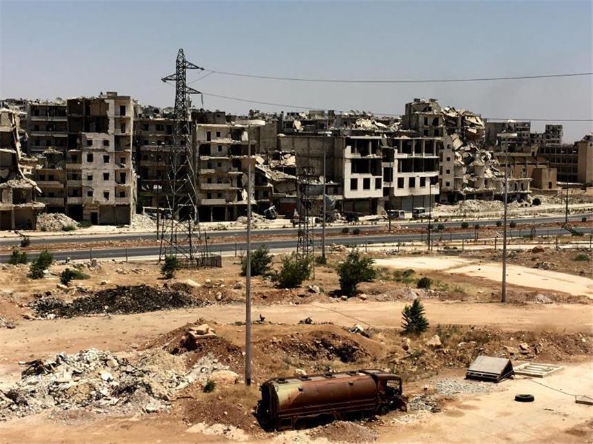 Russland verteidigt Luftangriffe auf Aleppo Zerstörte Gebäude im syrischen Aleppo - die Stadt war einst ein blühendes Handelszentrum. Foto: Michael Alaeddin