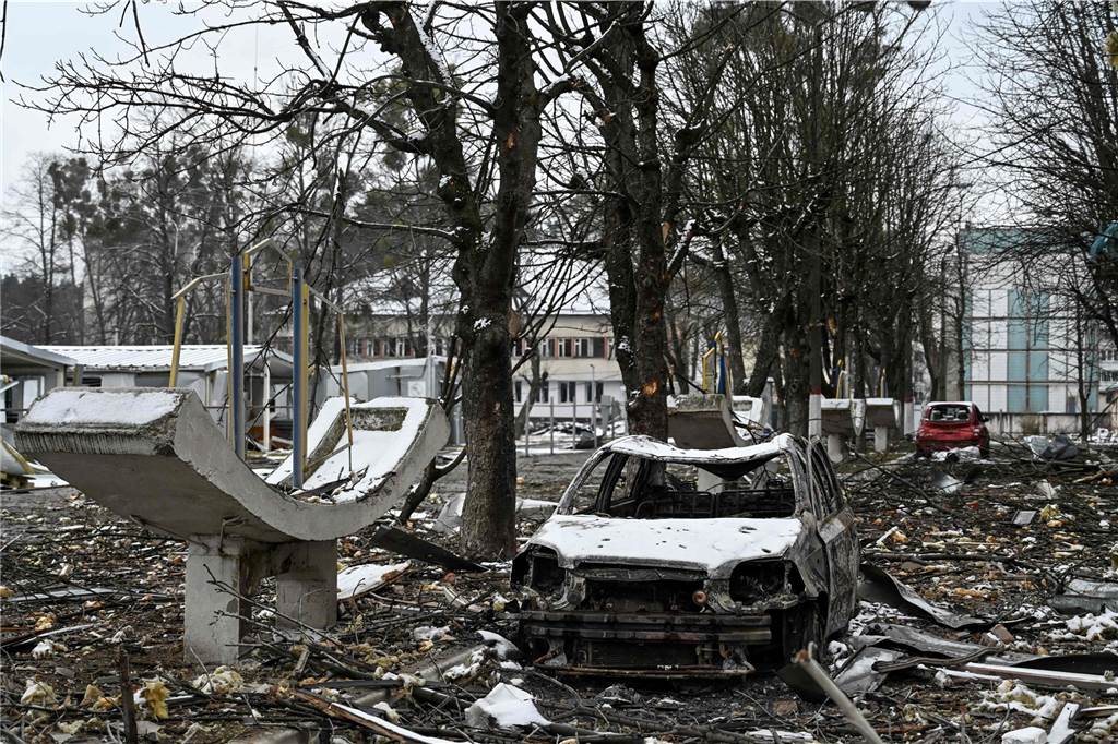 Unglaubliche Hilfsaktion: Daniel Helbing organisiert Wohnungen für Ukraine-Flüchtlinge Zerstörungen in Brovary, in der Nähe von Kiew: Russische Truppen greifen mit aller Härte die Ukraine an.