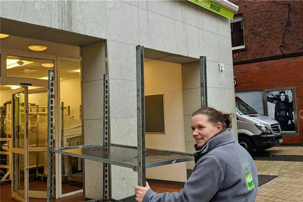 Nachfolger für Blumen Risse gefunden, aber noch geheim Zu Beginn des Jahres wurde die Filiale von Blumen Risse in der Dorstener Innenstadt nach 40 Jahren geschlossen.