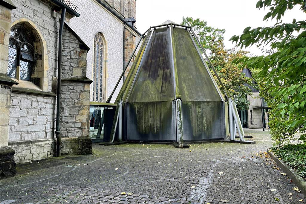 Die Sakristei steht neben der Kirche in Werne.