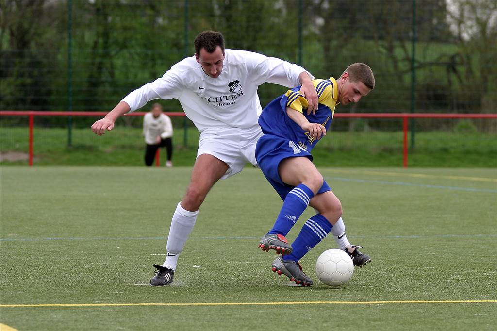 Zu Ostern 2004 gewann die Spvg Schwerin beim Bezirksliga-Spitzenreiter SuS Merklinde mit 3:1. Danach verpasste der SuS den Landesliga-Aufstieg.