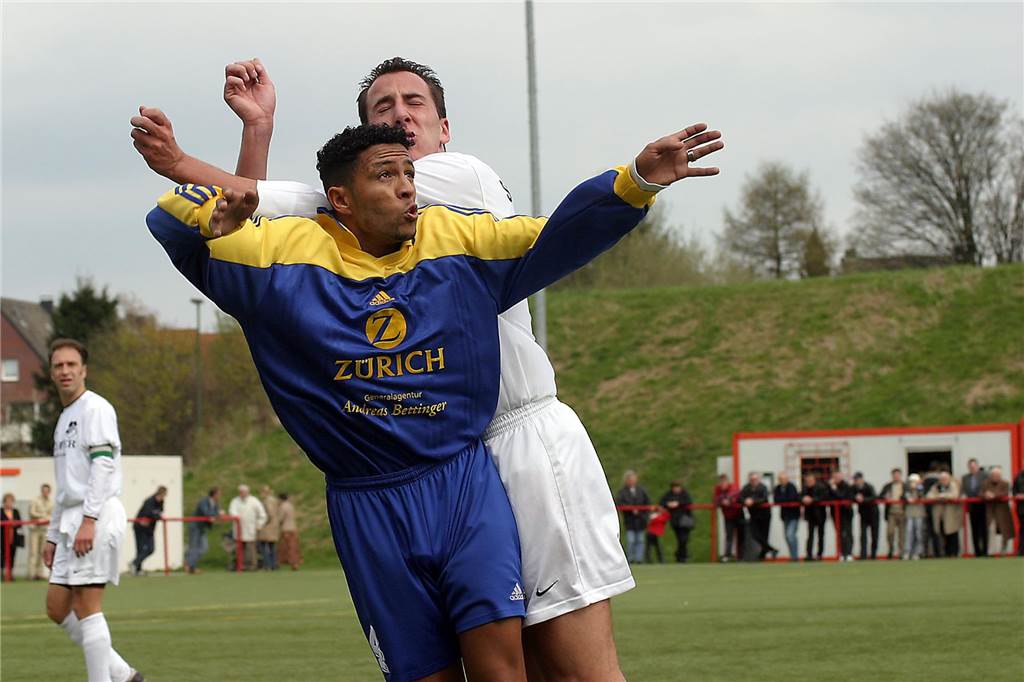 Zu Ostern 2004 gewann die Spvg Schwerin beim Bezirksliga-Spitzenreiter SuS Merklinde mit 3:1. Danach verpasste der SuS den Landesliga-Aufstieg.