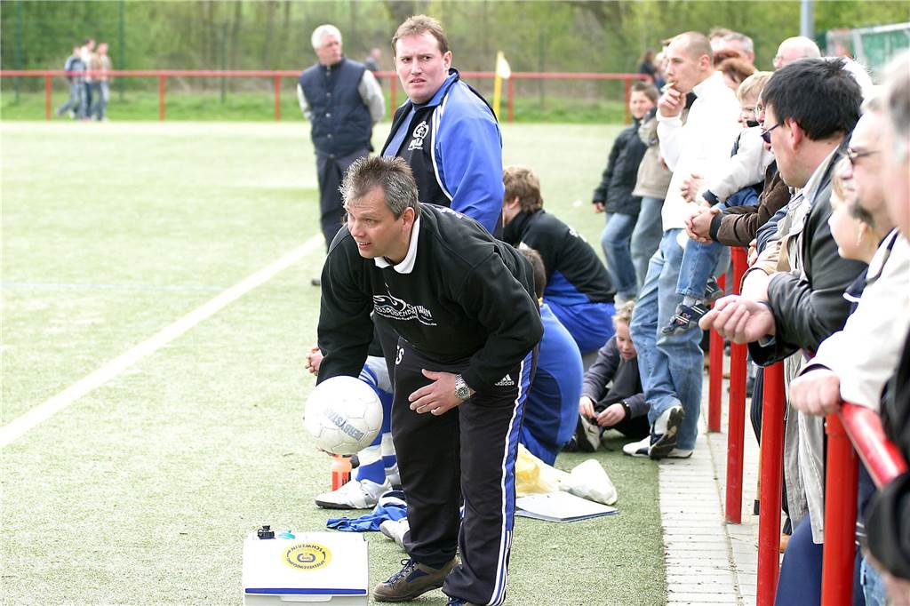 Zu Ostern 2004 gewann die Spvg Schwerin beim Bezirksliga-Spitzenreiter SuS Merklinde mit 3:1. Danach verpasste der SuS den Landesliga-Aufstieg.