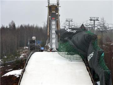 Zu starker Wind: In Harrachov konnte nicht gesprungen werden. Foto: Grzegorz Momot