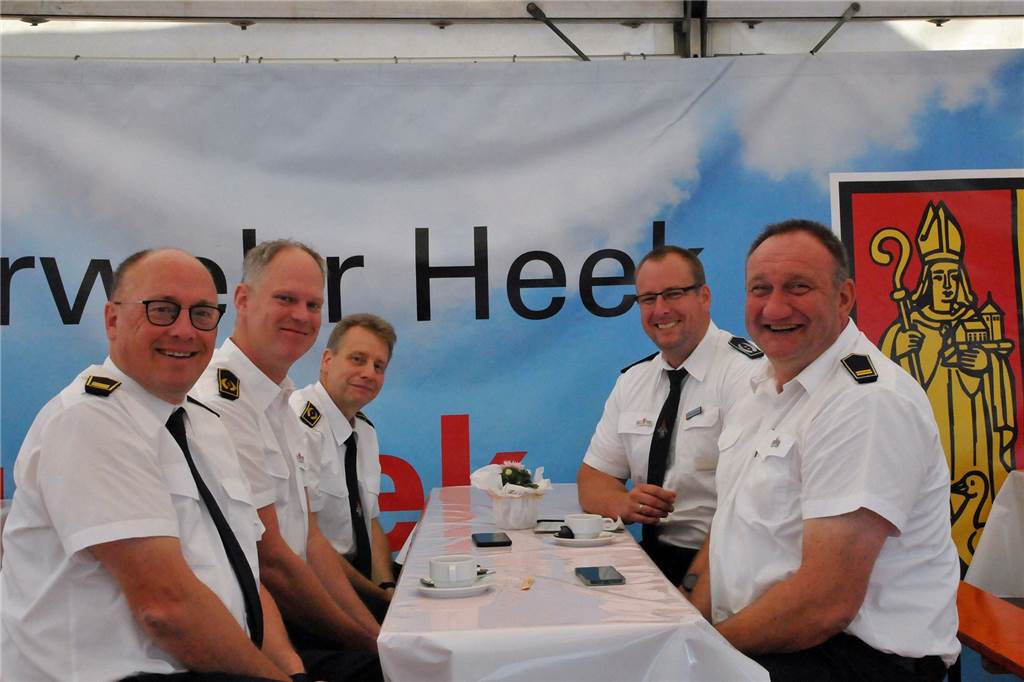 Viele Fotos: Feuerwehren messen sich – und pflegen die Kameradschaft Zufriedenheit auf allen Ebenen