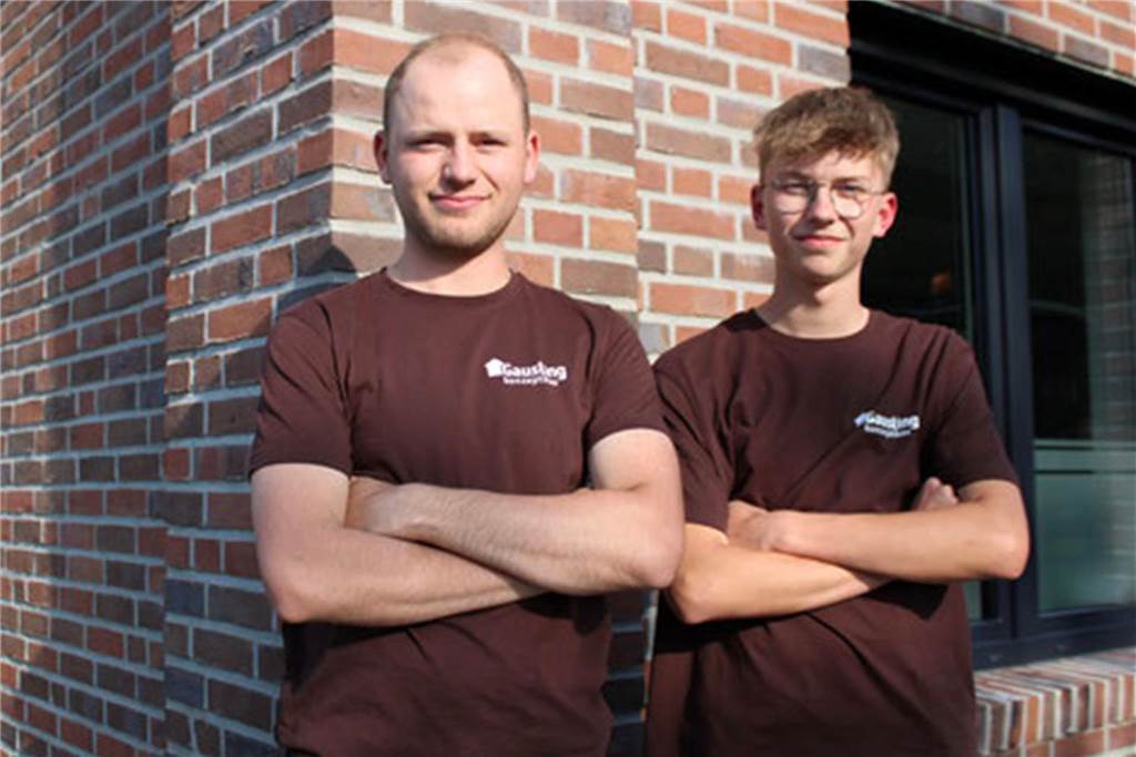 Gausling Konzeptbau: Vom Kleinbetrieb zum renommierten Bauunternehmen Mika Alfert und Thorben Hoffmann, die Mauer-Azubis