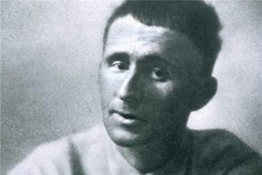 Ein „doktrinärer Träumer“ ringt mit der DDR Zum 120. Geburtstag Bertolt Brechts ist eine neue Biografie erschienen, die laut Verlag den Anspruch erhebt, „zum ersten Mal das gesamte verfügbare Wissen über den Autor und dessen Werk“ anzubieten. Foto: Suhrkamp Verlag