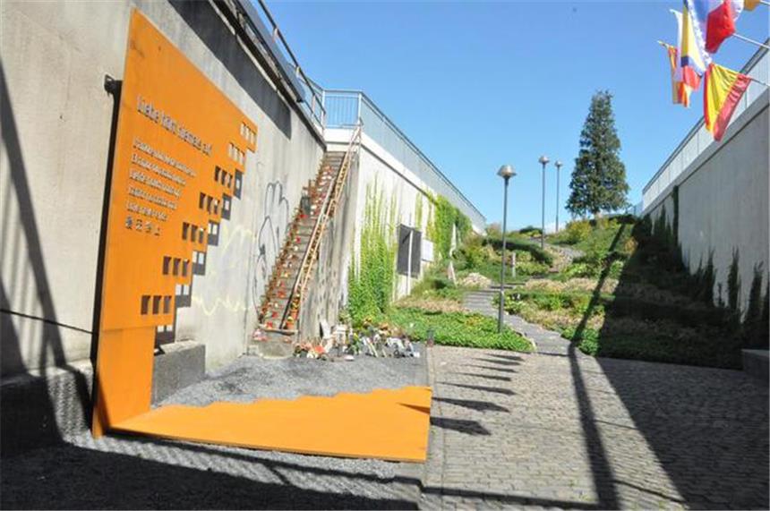 Konservierter Schmerz - Besuch im Loveparade-Tunnel Zum 5. Jahrestag entsteht eine Gedenktafel für die Opfer des Loveparade-Unglücks.