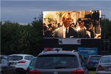 Zum Auftakt des Autokinos in Werne zeigten die Veranstalter am Freitag James Bonds "Spectre".