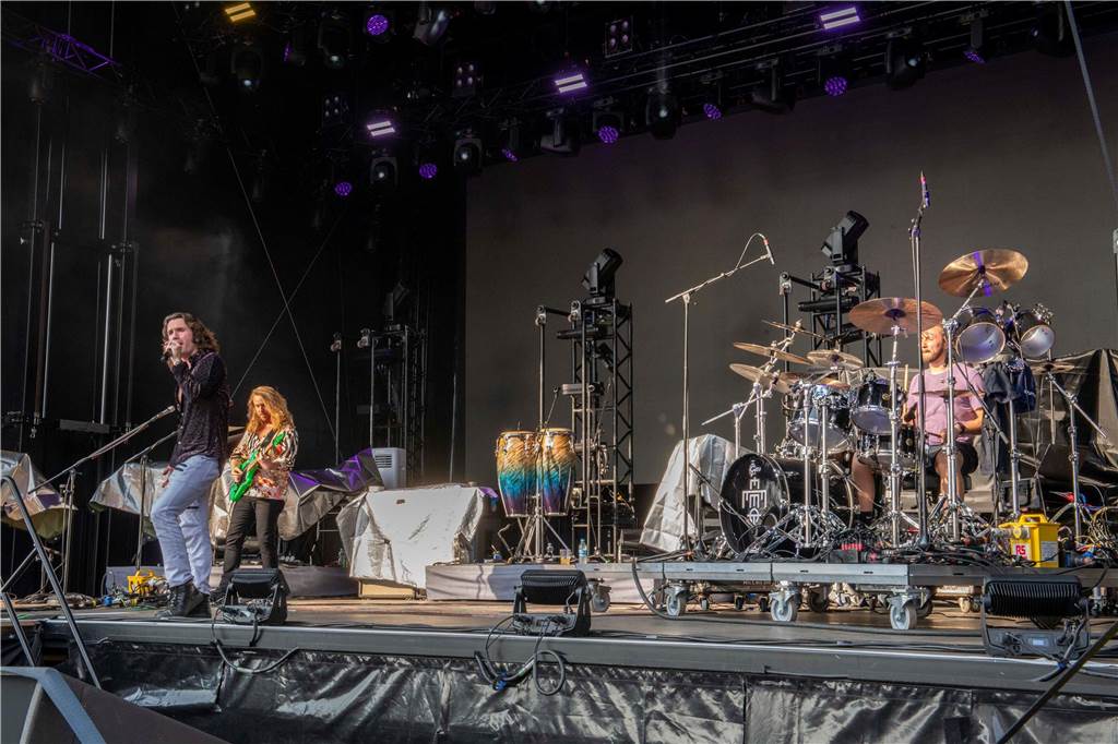 Zum Auftakt des Sunset Beach Festivals gab Toto in Haltern ein begeisterndes Konzert. Tausende Fans waren aus dem Häuschen.