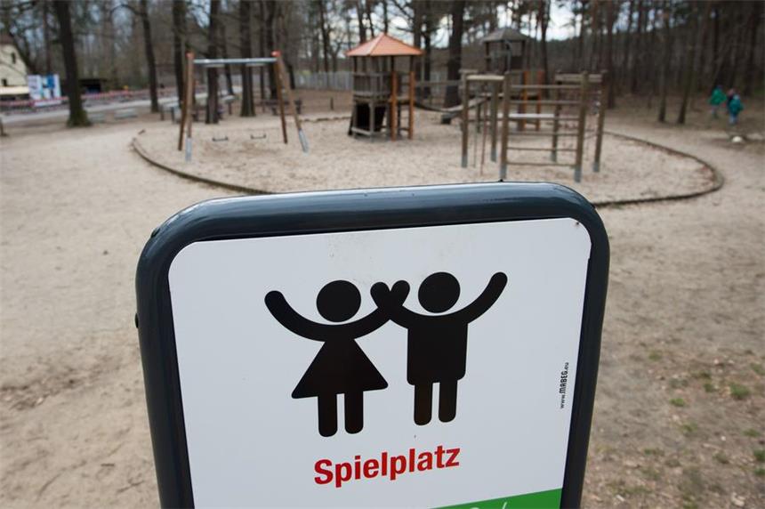 TÜV: Spielplätze in NRW sind sicherer geworden Zum Losbuddeln oder -Klettern: Jedes Kind und alle Eltern wünschen sich saubere, attraktive und natürlich sichere Spielplätze. Ein aufwändige und teuer Aufgabe für die Städte und Gemeinden.