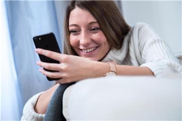 Zum Spielen braucht man längst keinen PC mehr. Rund 18,2 Millionen Menschen spielen inzwischen mehr oder weniger regelmäßig auch auf ihrem Smartphone Videospiele. Foto: Christin Klose