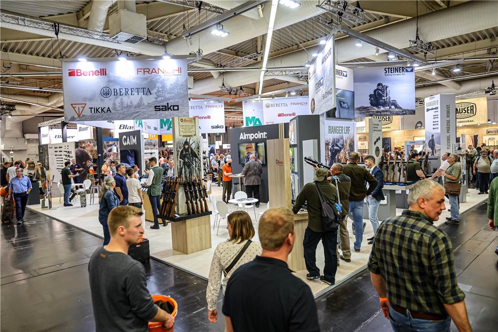 Zum Start der Messe waren die Hallen bereits gut besucht.