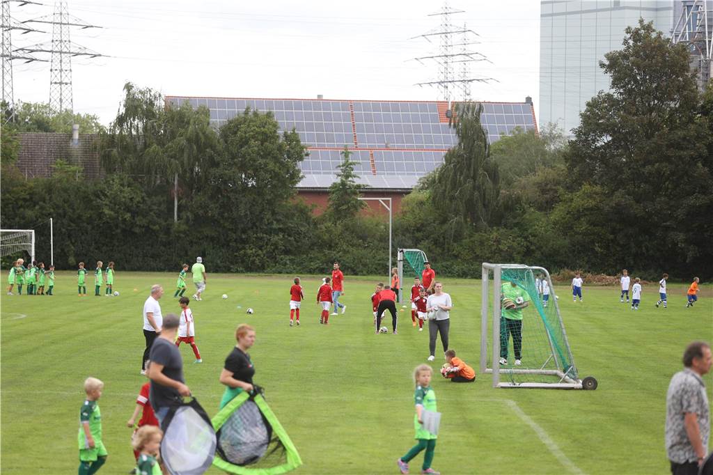 Zum zweiten Mal veranstaltete die Jugendabteilung des SV Stockum ihr Fußballturnier am Wochenende. Die Resonanz sei sehr gut gewesen, so Thorsten Paschen.
