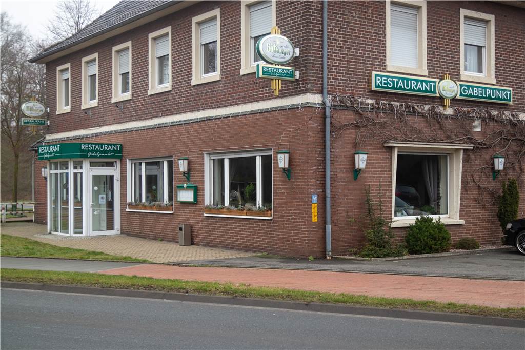 Impfdurchbrüche: Restaurant Gabelpunkt wegen Corona geschlossen Zunächst bis zum 4. Februar – Stand jetzt – soll das Restaurant Gabelpunkt geschlossen bleiben.