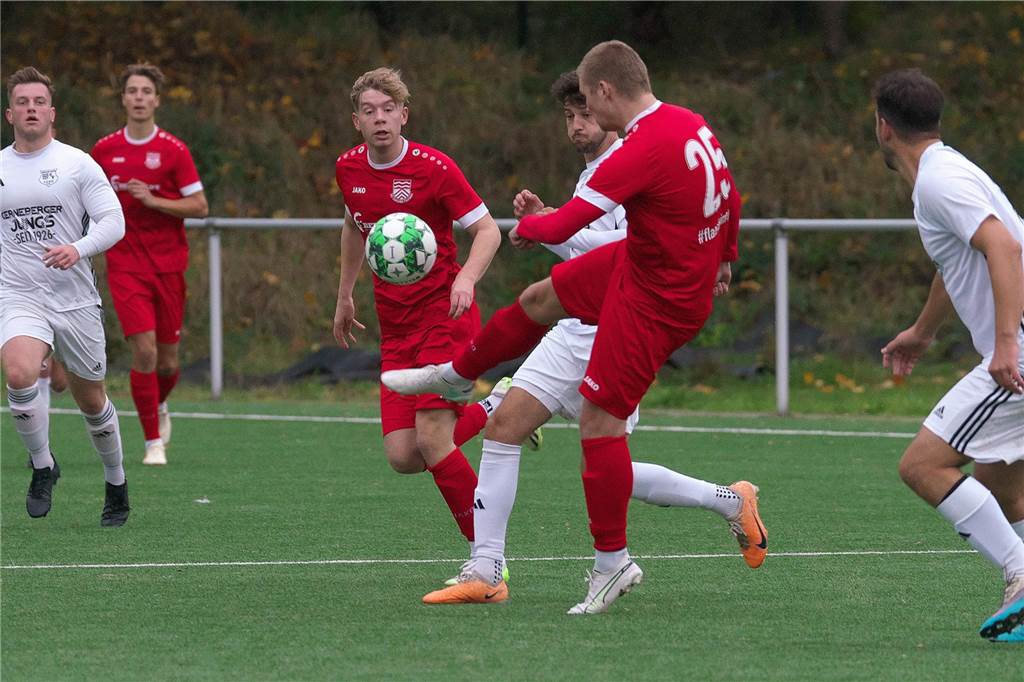 Zur Pause führte der SV Borussia Ahsen noch mit 1:0, in der Schlussviertelstunde des A-Liga-Derbys drehte Concordia Flaesheim dann das Spiel und gewann mit 3:1.