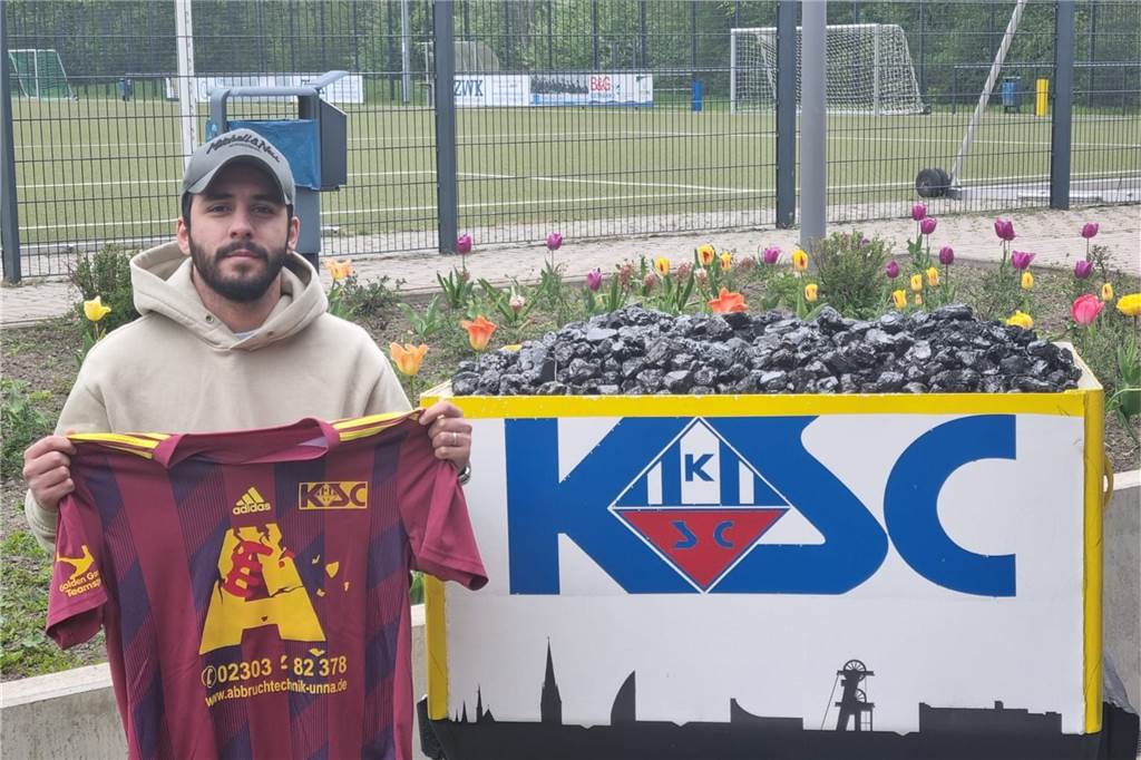 Oguzhan Yilmaz‘ Neustart in Massen scheiterte - mit dem Kamener SC will er nun Oberaden ärgern Zurück bei seinem ersten Jugendverein: Schon für die Mini-Kicker lief Oguzhan Yilmaz für den Kamener SC auf.