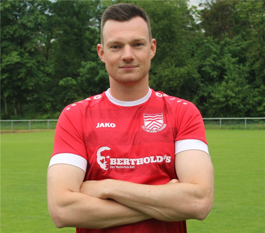 Rückkehr in die A-Liga: Lucas Mann kehrt vom TuS Haltern zu Flaesheim zurück - aber nicht sofort Zurück in Flaesheim: Lucas Mann verlässt den TuS Haltern nach einem Jahr wieder und schließt sich erneut seinem Heimatverein an.