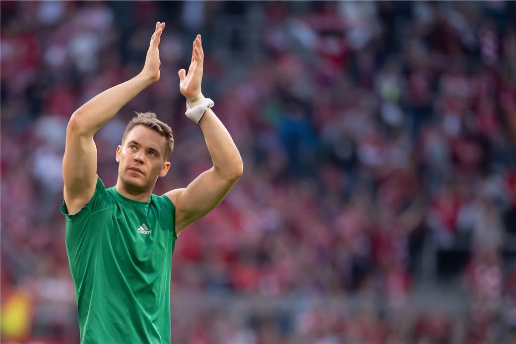 Klaus Fischer: „Vielleicht sollte Alexander Nübel mal bei Max Meyer nachfragen“ Zurzeit noch unerreicht: Bayern Münchens Keeper Manuel Neuer ist so leicht nicht zu verdrängen.