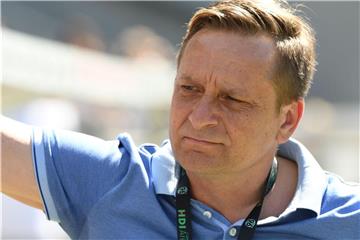 Zuversichtlich: 96-Sportdirektor Horst Heldt. Foto: Peter Steffen