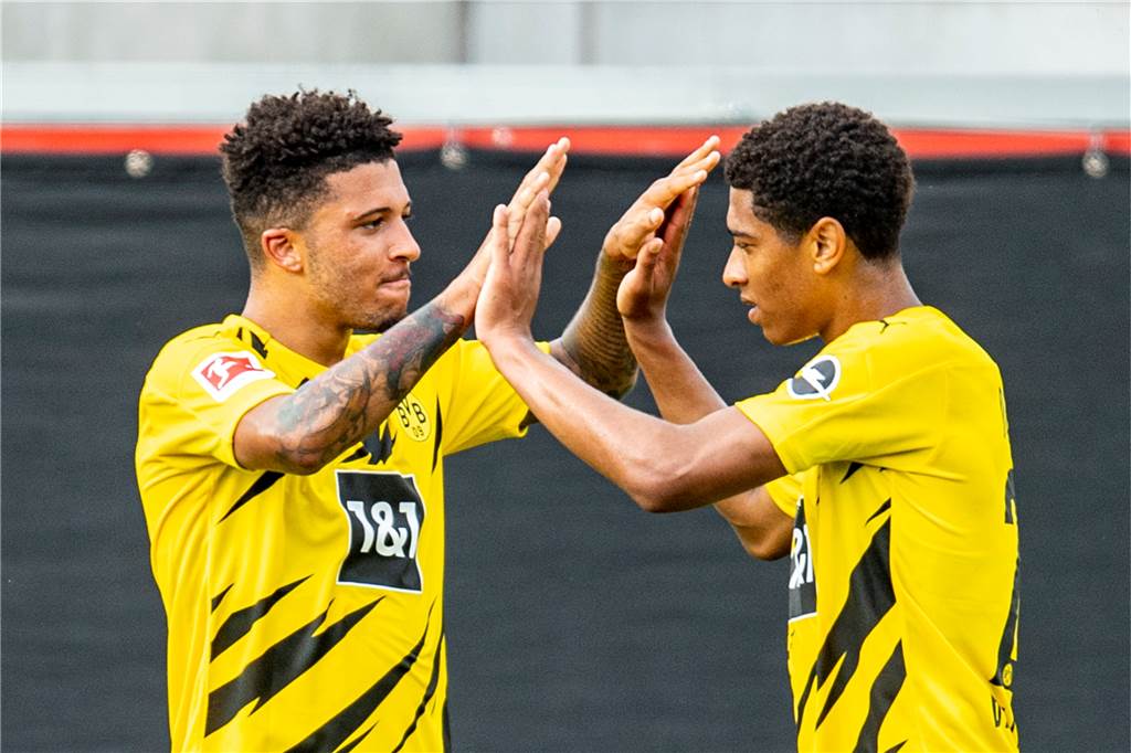 BVB-Hoffnung Bellingham: Sein erster Trainer schwärmt - und überrascht Zwei englische Juwelen: BVB-Profi Jadon Sancho (l.) und Jude Bellingham.