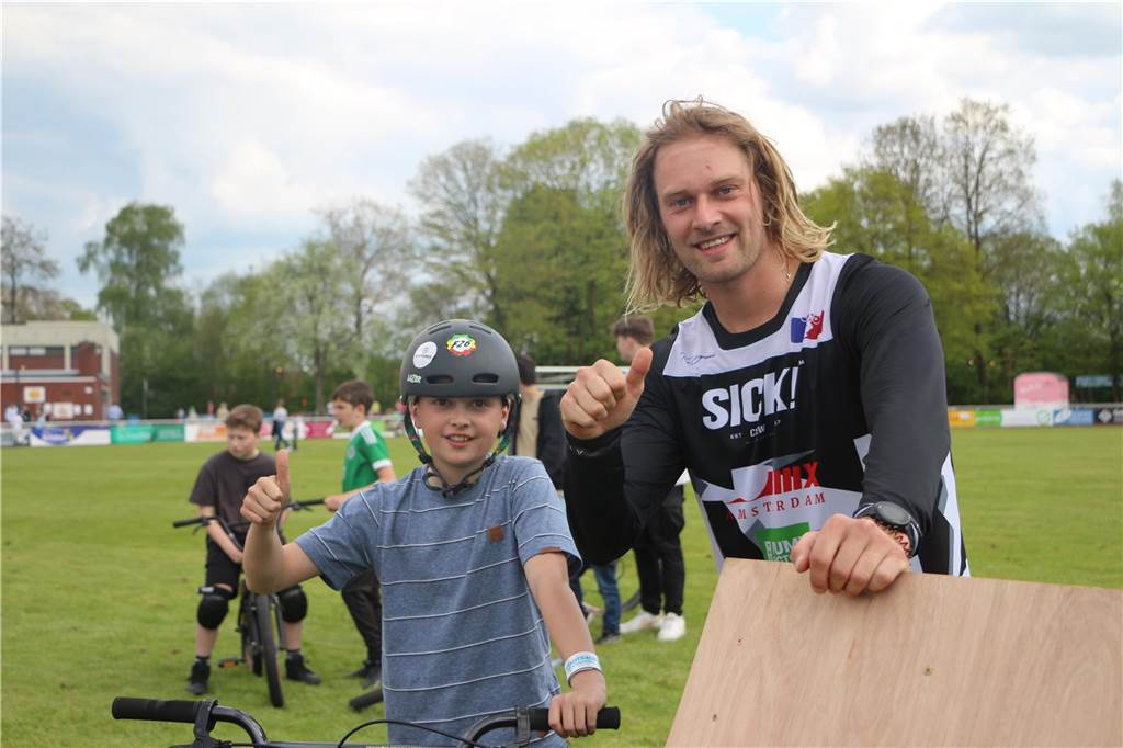 Mountainbike-Event: Höhenflüge am 1. Mai auf dem Sport Campus Kind und Mann
