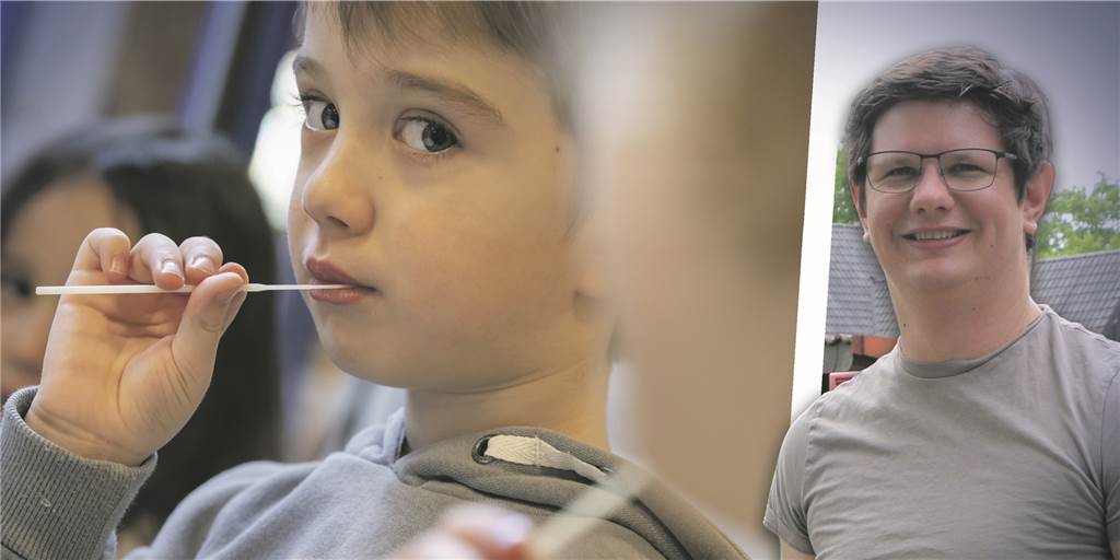 Kitas werden wieder mit Tests beliefert – aus einem ganz bestimmten Grund Zwei Tests pro Woche und Kind werden aktuell wieder an Kitas geliefert. In Südlohn und Oeding sind diese auch angekommen. Simon Heimann vom St-Vitus-Kindergarten betont, dass die Kooperation mit den Eltern weiter im Mittepunkt steht.