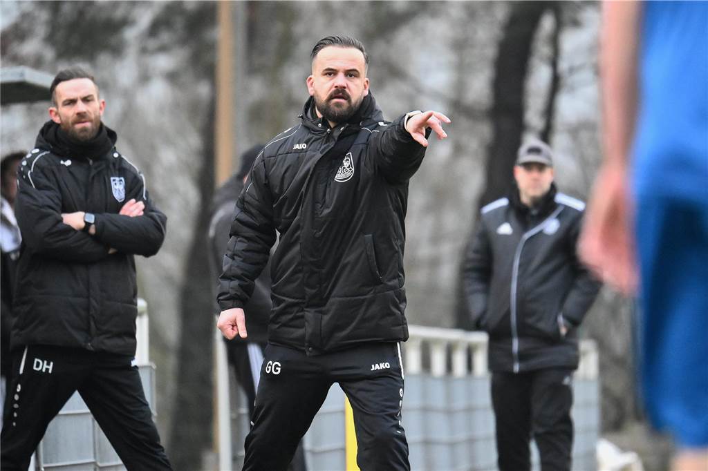 Zweimal lag der SV Bossendorf beim Heim-Debüt des neuen Trainers Granit Gashi zurück, am Ende gewann der SVB aber trotzdem mit 5:2 gegen den SC Reken III.