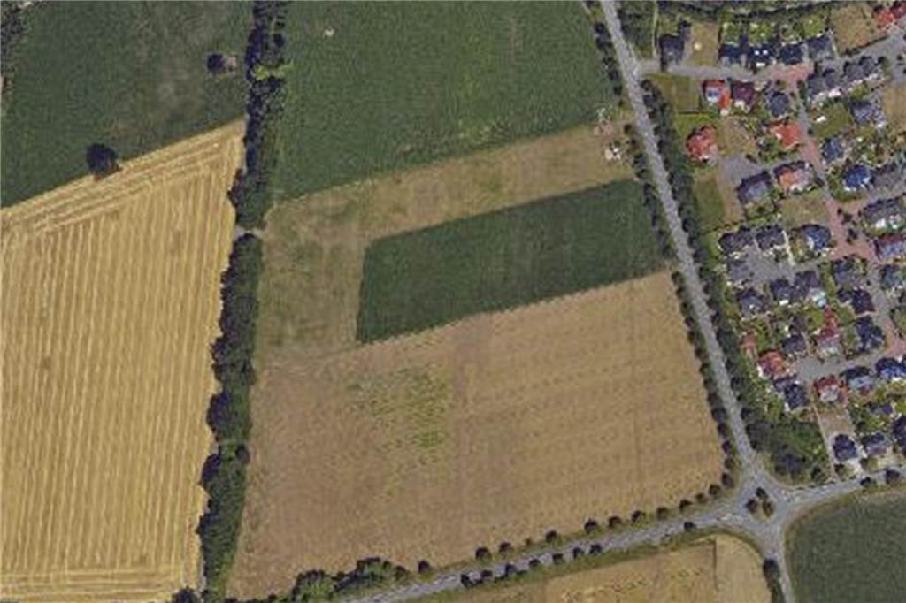 Knapp 200 Wohneinheiten: Riesiges Heeker Baugebiet nimmt Formen an Zwischen Ahauser Damm, K45 und Ammelner Straße soll das Baugebiet Pfingsfeld entstehen. Vier Hektar der Fläche hat die Gemeinde bereits erworben.