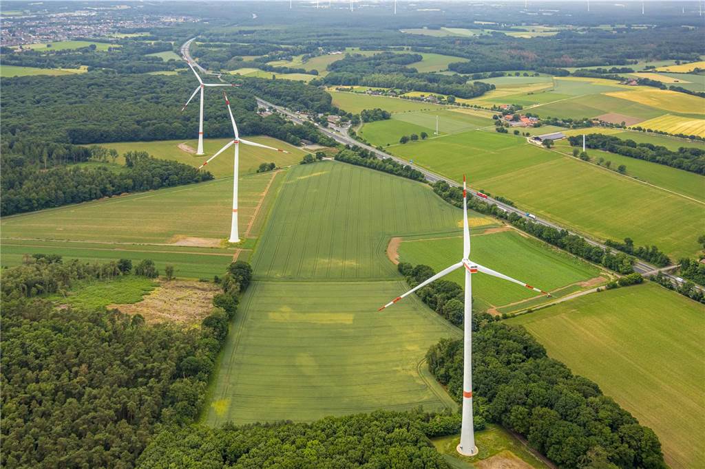 Josef Hovenjürgen: „Windräder können für jeden wirtschaftlich interessant sein“ Windräder auf Feld zwischen Sythener Straße und Lavesumer Straße, Lavesum, Haltern am See